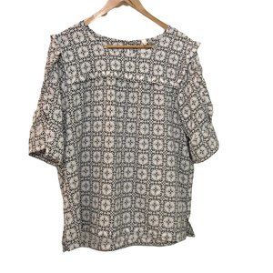 NY Collection ruffle sleeve blouse